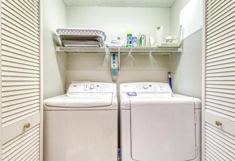 Отель The Palms #1002