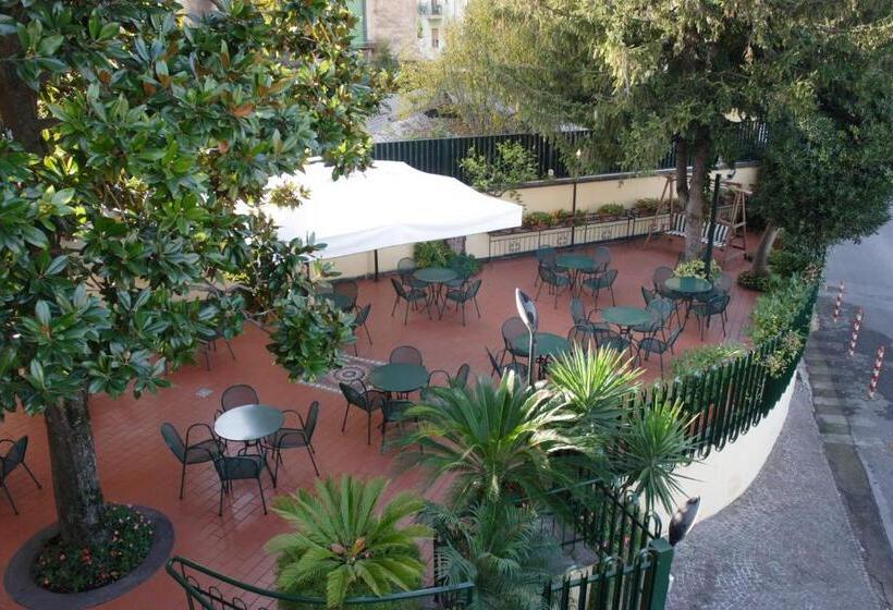 فندق Villa Serena