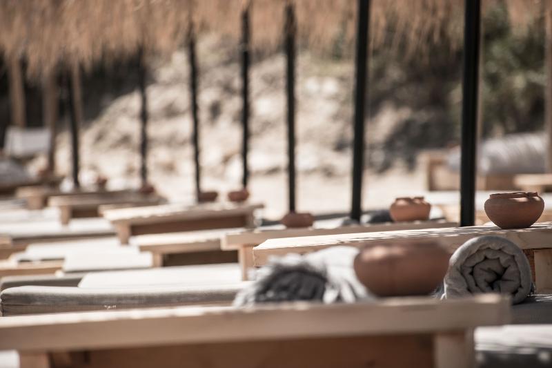 Отель Virginia Family Suites