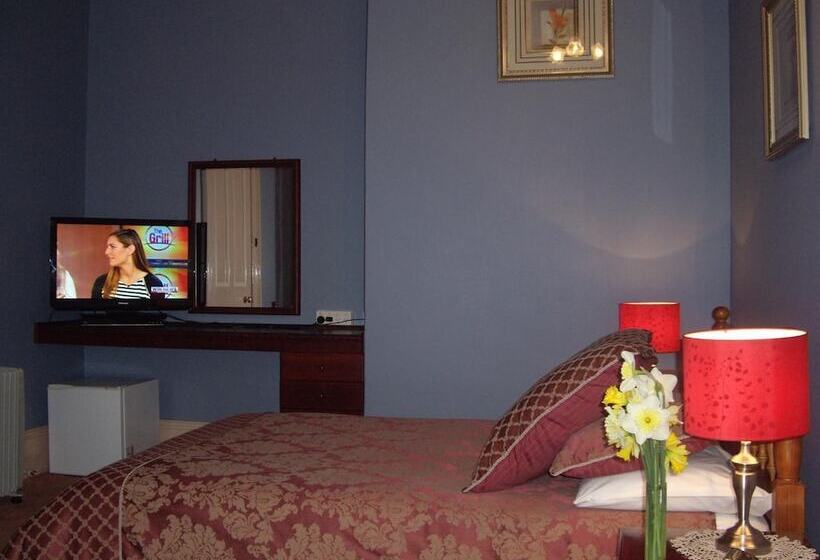 Lucinda B&b