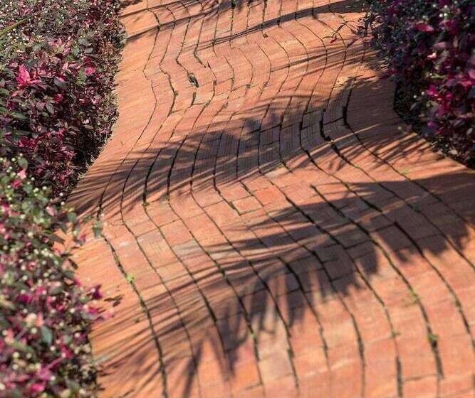 Mekong Riverside Boutique Resort & Spa