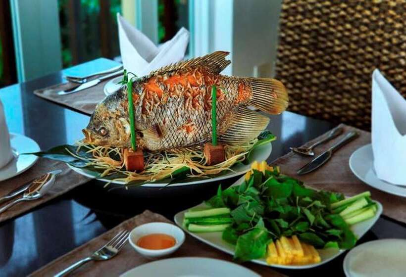 Mekong Riverside Boutique Resort & Spa