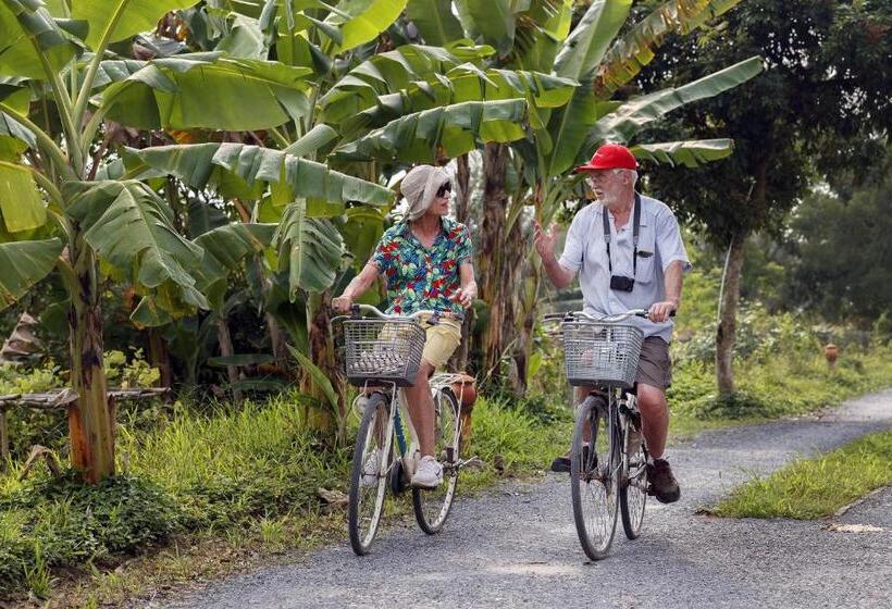 Mekong Riverside Boutique Resort & Spa