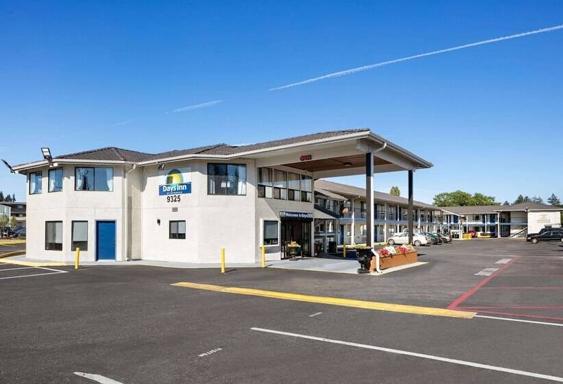 فندق على الطريق Days Inn By Wyndham Lakewood South Tacoma