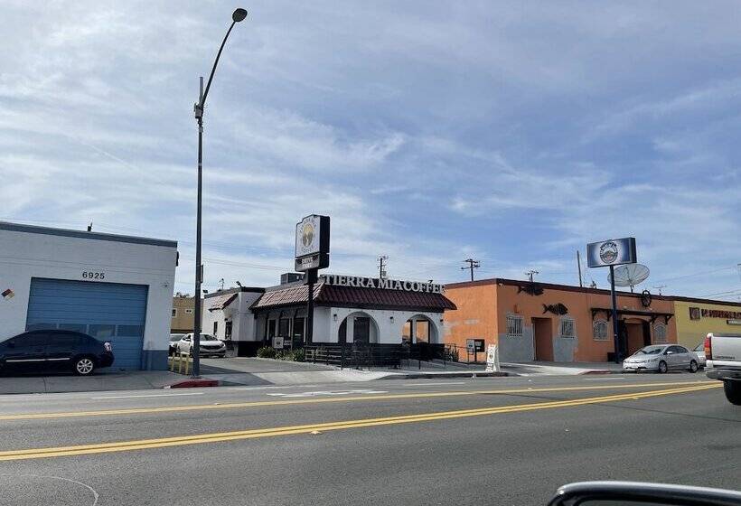 فندق على الطريق Lido