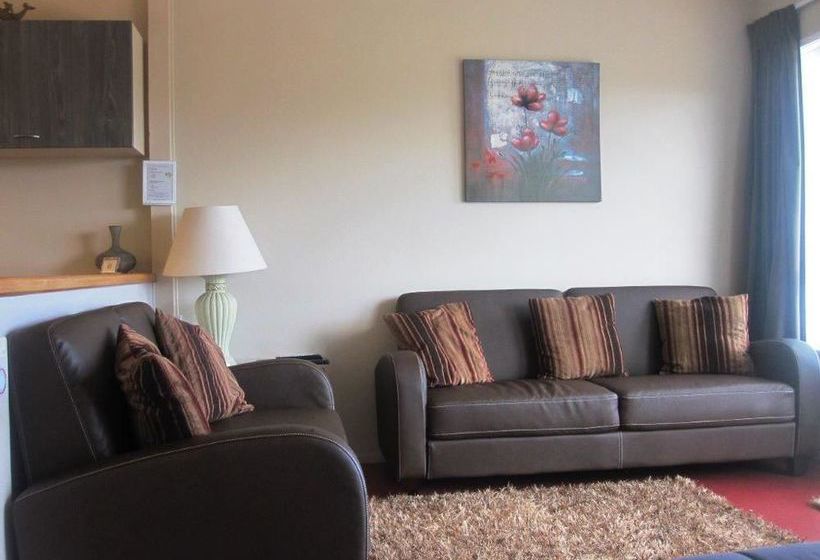 모텔 Pearl Of The Bay