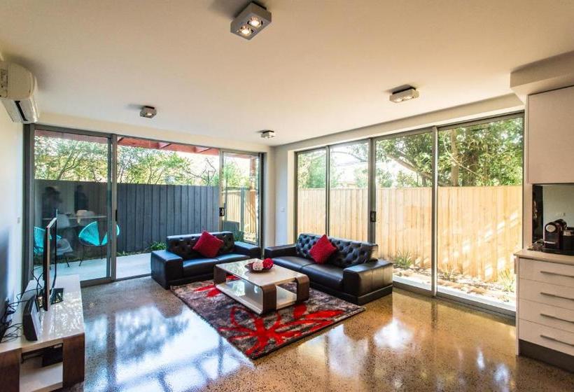 Orange Serviced Apartment