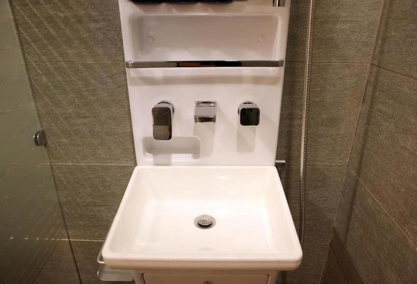 פנסיון 24 Guesthouse Seoul Station Premier