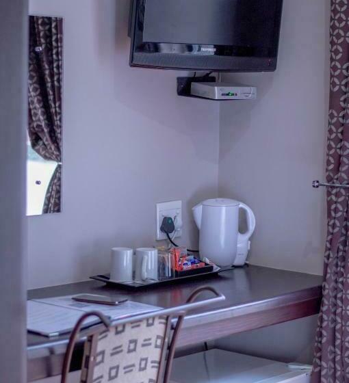 פנסיון 314 On Clark Guest House