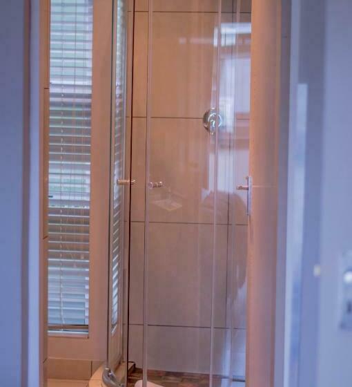 פנסיון 314 On Clark Guest House