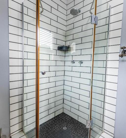 Пансион La Roca Guest House