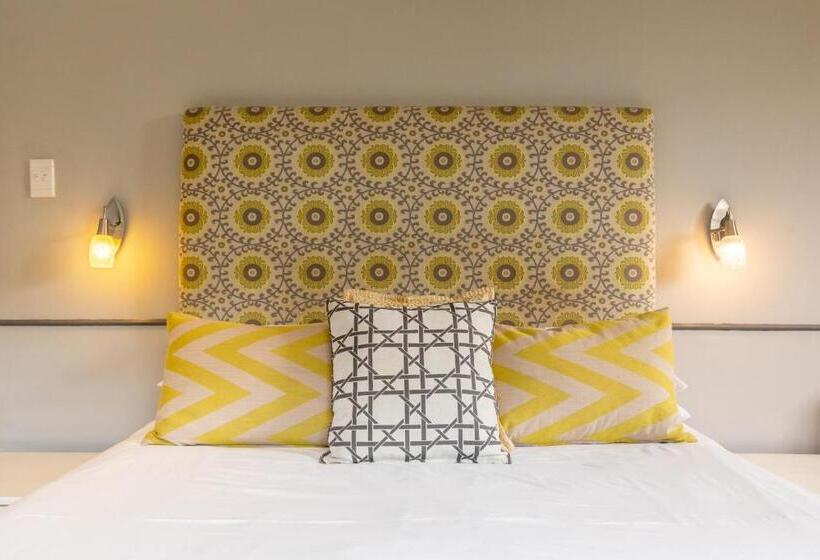 Пансион La Roca Guest House