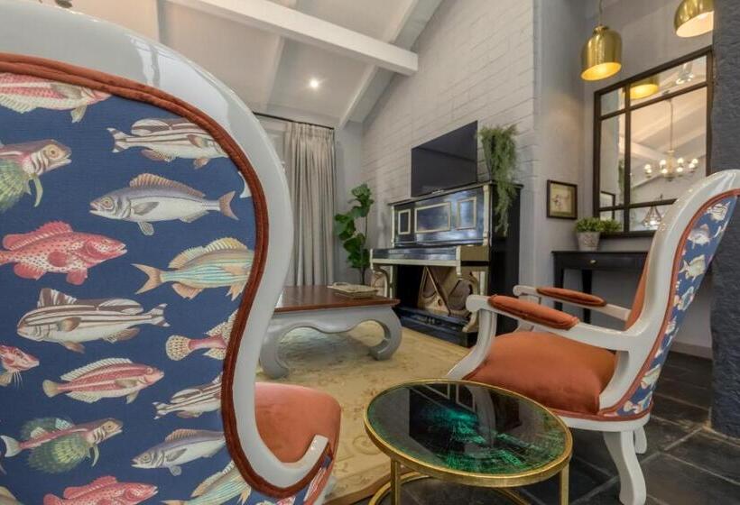 Пансион La Roca Guest House