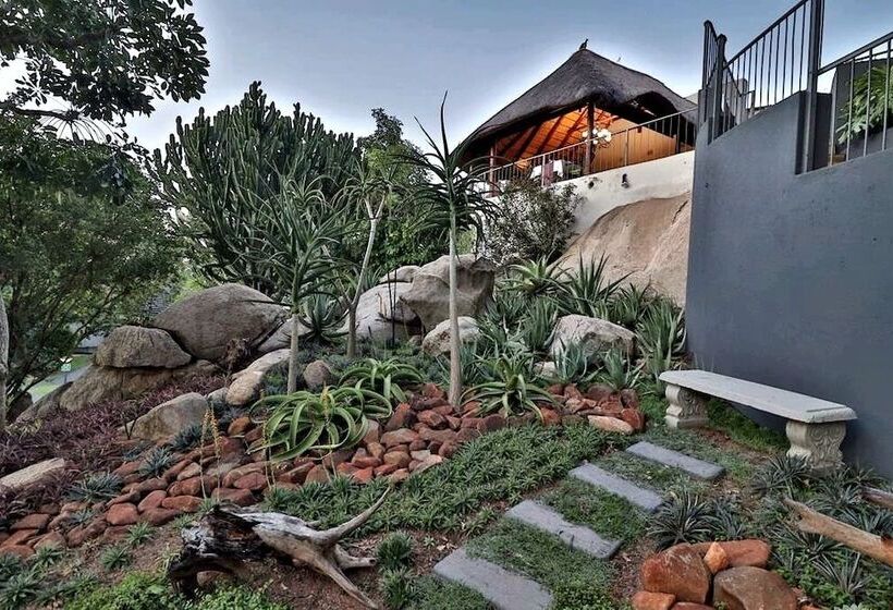 Пансион La Roca Guest House