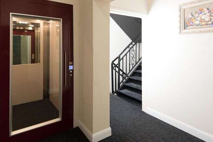 פנסיון Lily Sands Inn