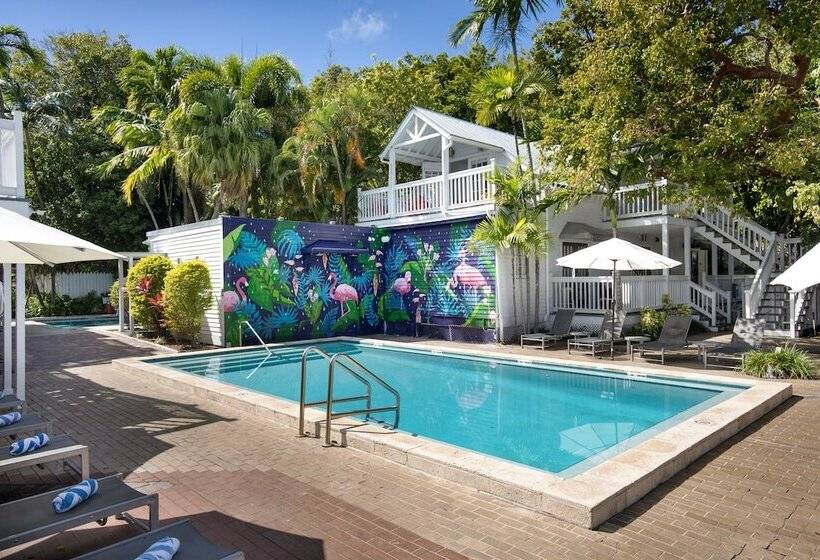 ペンション Nyah   Adult Exclusive