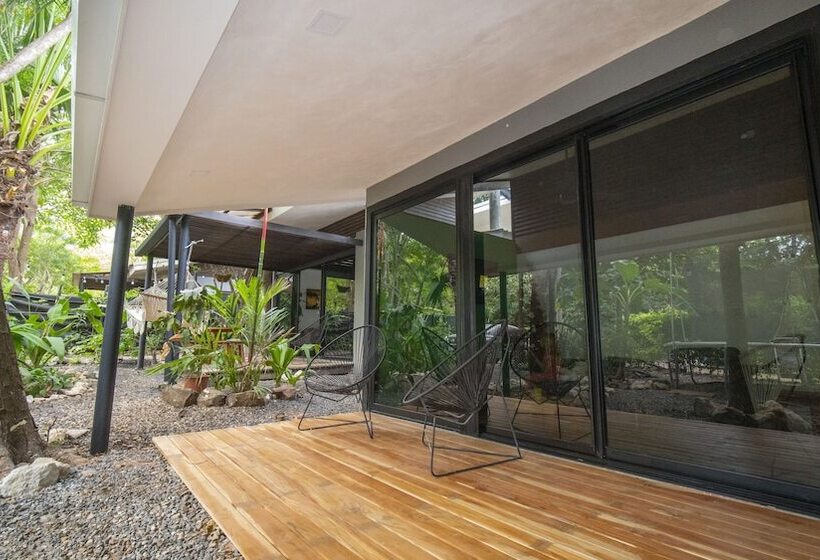 منتجع Las Avellanas Villas