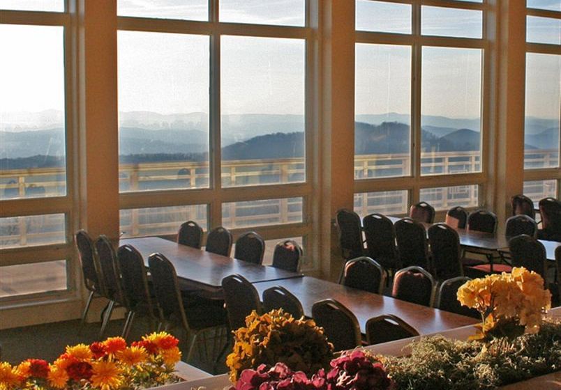 منتجع Art Of Living Retreat Center