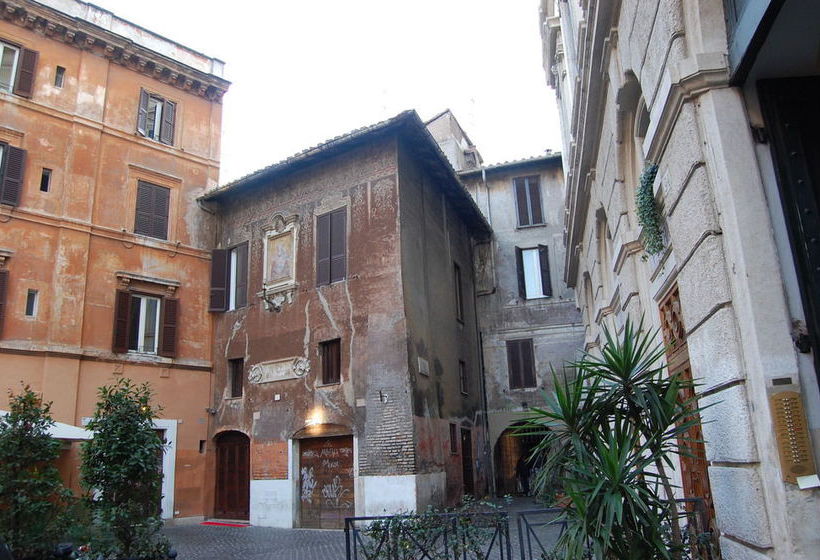 Rsh Campo De' Fiori Apartments