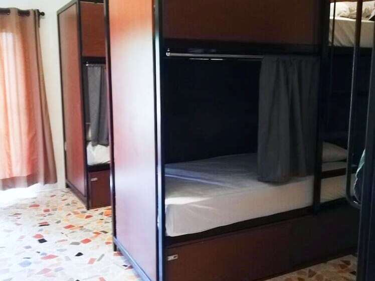 Siesta Fiesta Hotel & Hostel