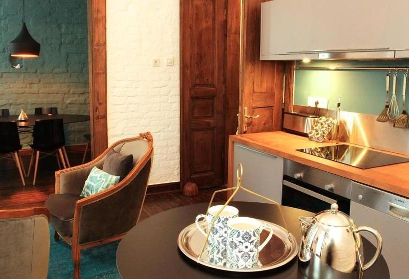 Stay Istanbul Apartments