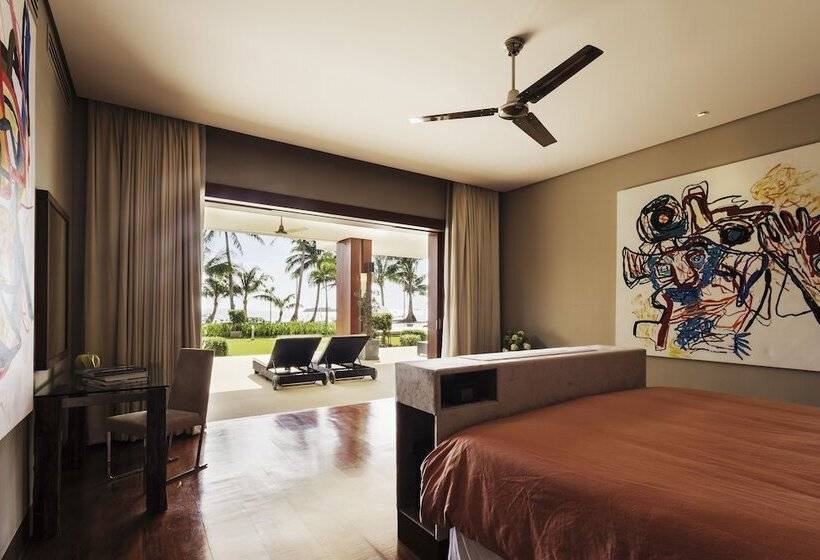 Under The Stars Luxury Apartments