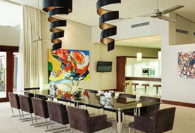 Under The Stars Luxury Apartments