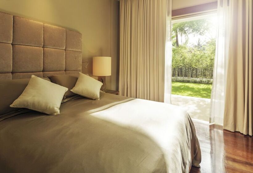 Under The Stars Luxury Apartments