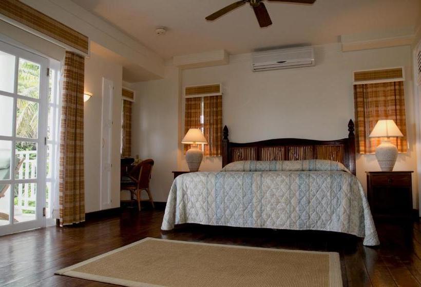 Yap Pacific Dive Resort