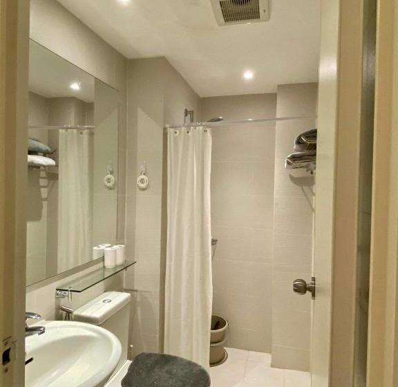 Azure Urban Residences By Lyn