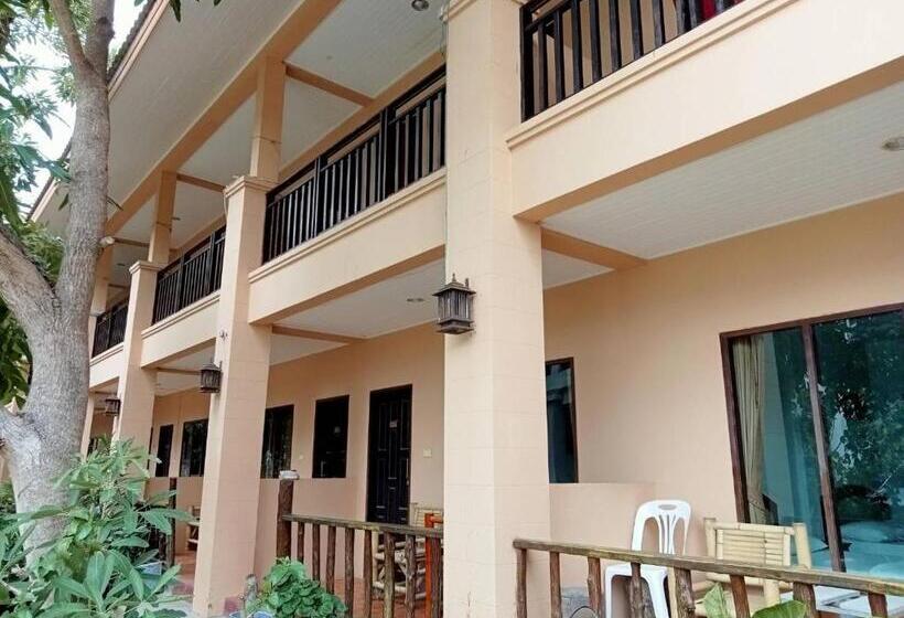 بنسيون Bank Guesthouse