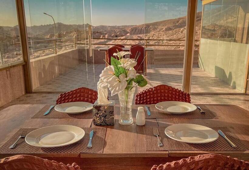 هتل Petra Jewel Luxury