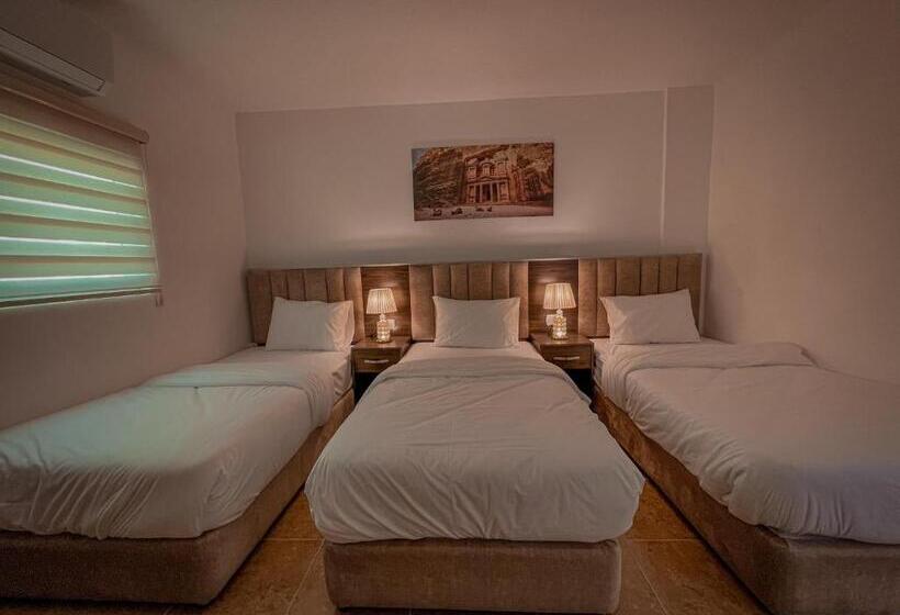 هتل Petra Jewel Luxury