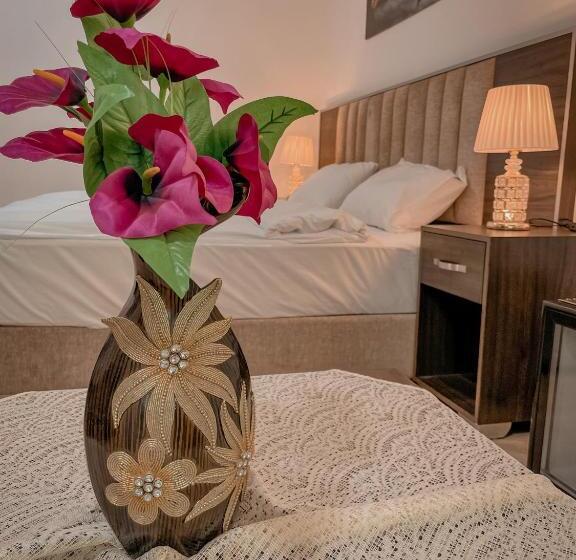 هتل Petra Jewel Luxury