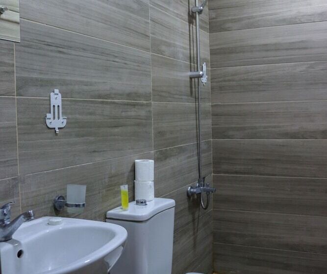 هتل Twins Downtown