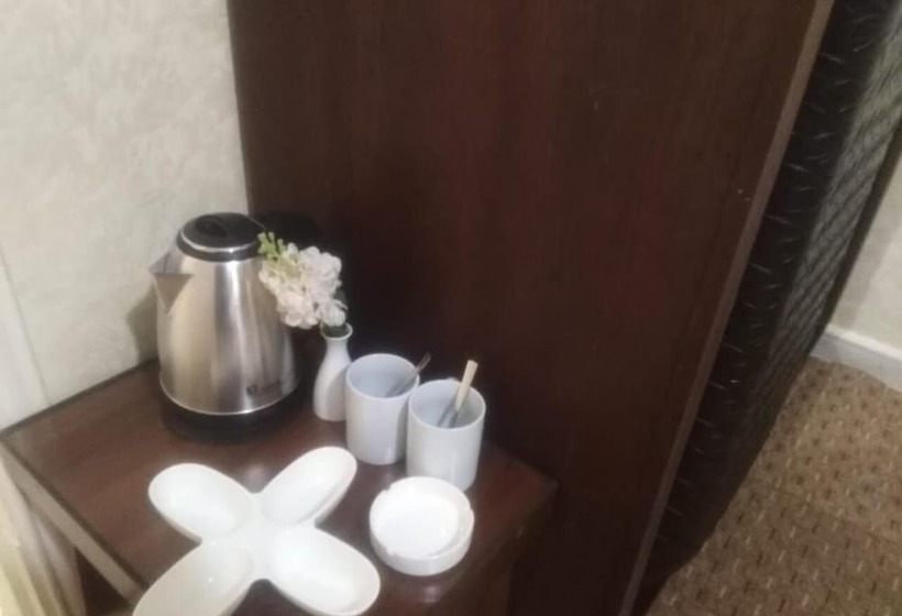 تختخواب و صبحانه Petra Rest Home