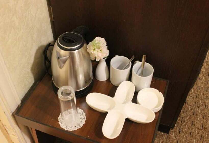 تختخواب و صبحانه Petra Rest Home