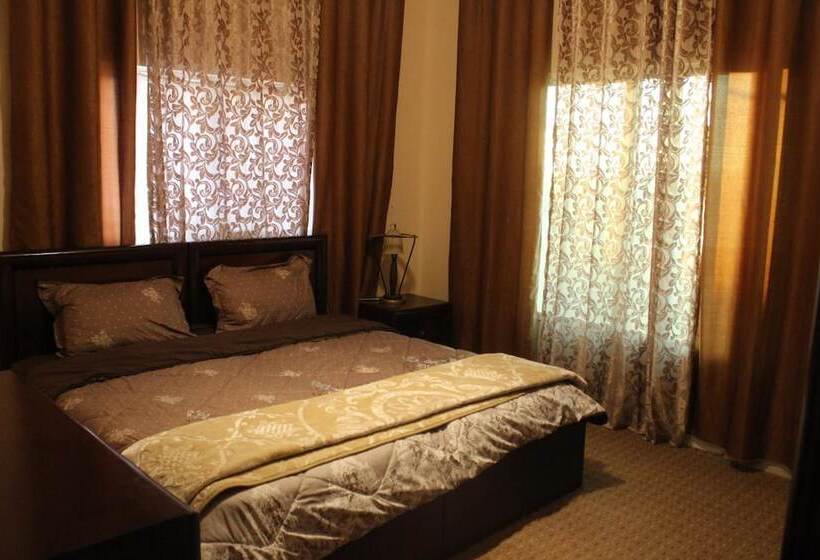 تختخواب و صبحانه Petra Rest Home