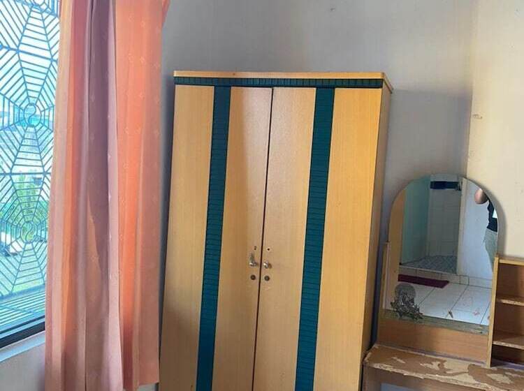 酒店 Bulusaraung Homestay Makassar