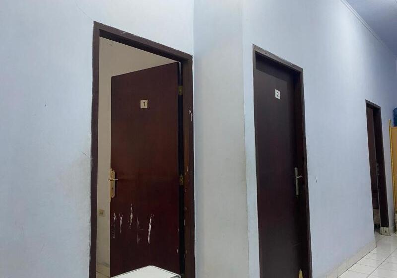 酒店 Bulusaraung Homestay Makassar