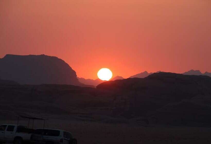 هتل Wadi Rum Desert Adventures