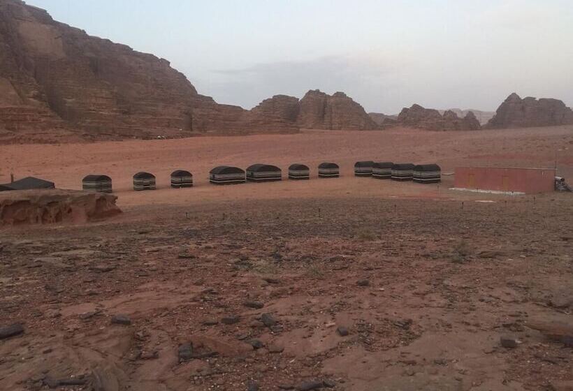 هتل Wadi Rum Desert Adventures