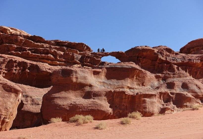 هتل Wadi Rum Caravan Camp