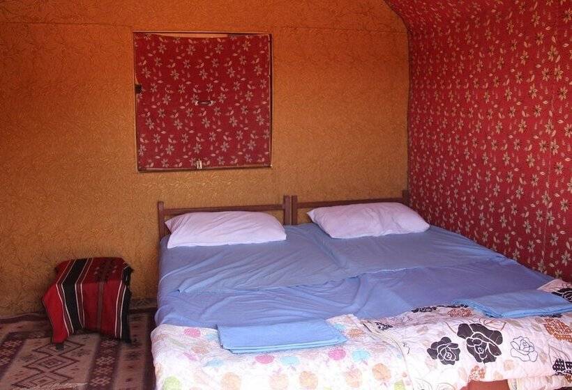 هتل Wadi Rum Caravan Camp