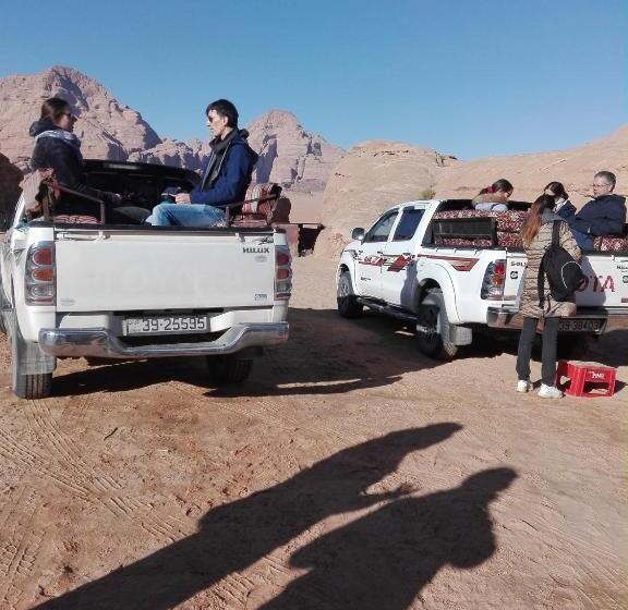 هتل Zarb Desert Camp