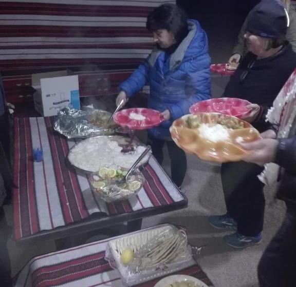 هتل Zarb Desert Camp