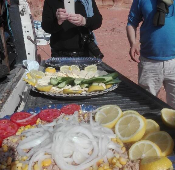 هتل Zarb Desert Camp