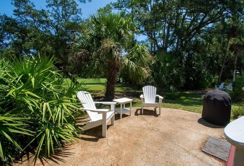 46 Davis Love Cottage