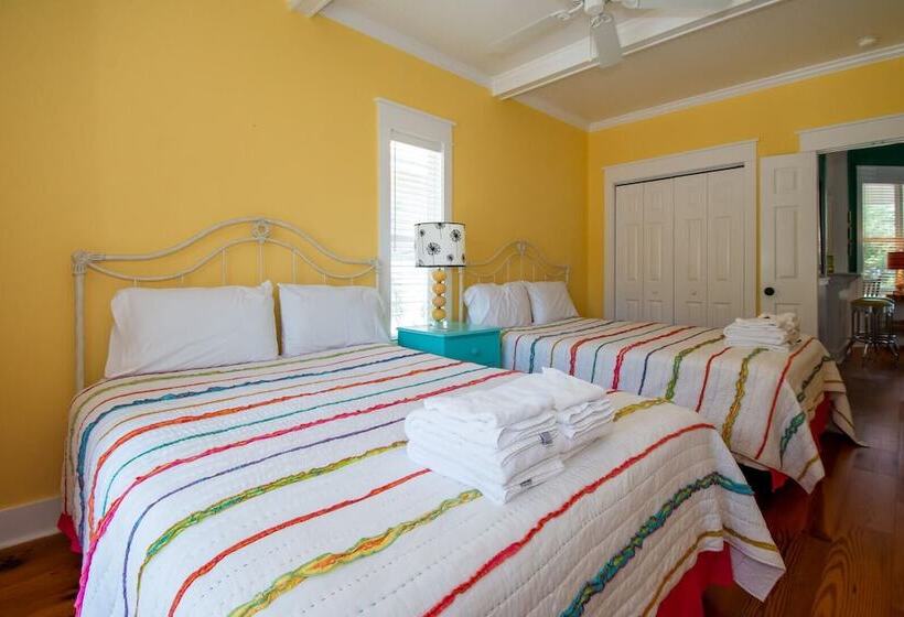 46 Davis Love Cottage