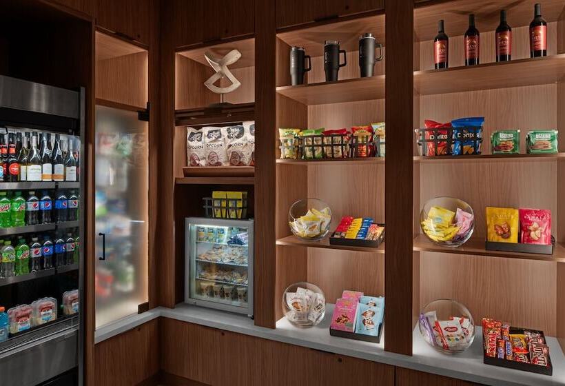 Ac Hotel Lansing University Area